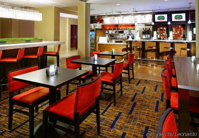 คอร์ตยาร์ด คลีฟแลนด์ วัลละบี Hotel วิลเลอบี ร้านอาหาร รูปภาพ